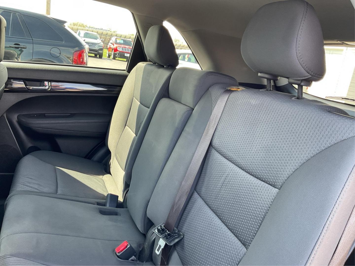 2012 Kia Sorento LX (5XYKT3A17CG) with an 2.4L I-4 DOHC engine, located at 401 Woodman Dr, Riverside, OH, 45431, (937) 908-9800, 39.761024, -84.120956 - Photo#9