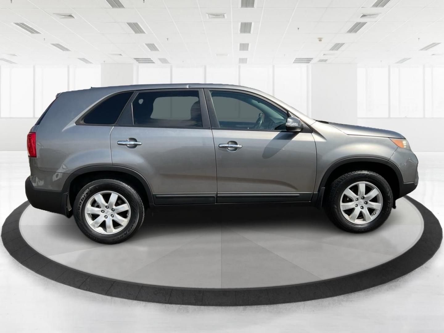 2012 Kia Sorento LX (5XYKT3A17CG) with an 2.4L I-4 DOHC engine, located at 401 Woodman Dr, Riverside, OH, 45431, (937) 908-9800, 39.761024, -84.120956 - Photo#1