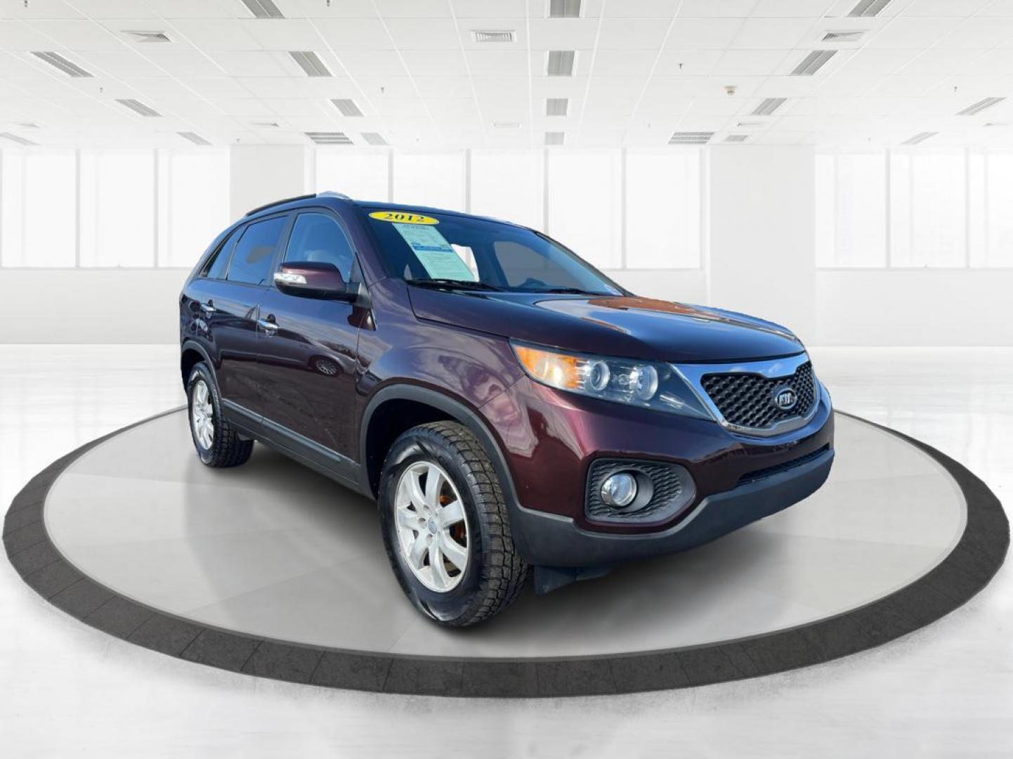 2012 Kia Sorento LX 2WD (5XYKT3A63CG) with an 2.4L L4 DOHC 16V engine, 6-Speed Automatic transmission, located at 880 E. National Road, OH, 45377, (937) 908-9800, 39.891918, -84.183975 - Photo#0