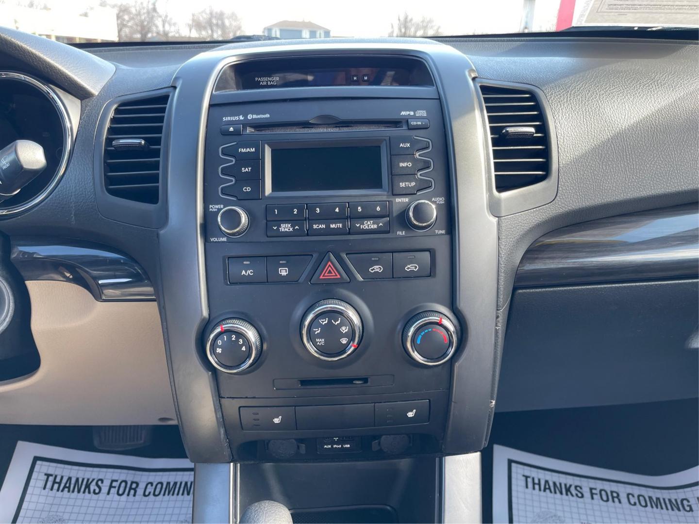 2012 Kia Sorento LX 2WD (5XYKT3A63CG) with an 2.4L L4 DOHC 16V engine, 6-Speed Automatic transmission, located at 880 E. National Road, OH, 45377, (937) 908-9800, 39.891918, -84.183975 - Photo#12