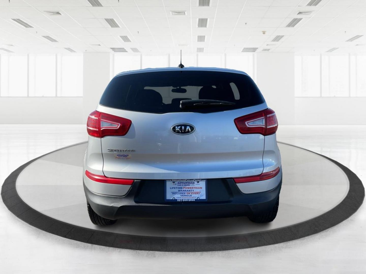 2012 Kia Sportage LX (KNDPB3A21C7) with an 2.4L I-4 DOHC engine, located at 401 Woodman Dr, Riverside, OH, 45431, (937) 908-9800, 39.761024, -84.120956 - Photo#3