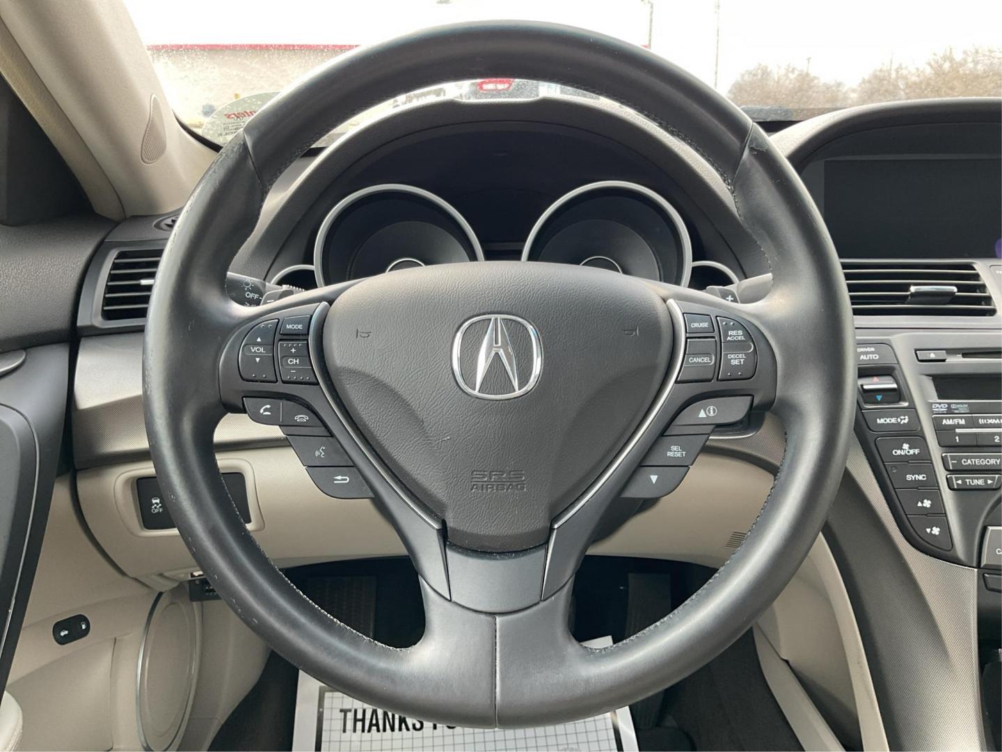2013 Acura TL 3.5 (19UUA8F57DA) with an 3.5L V-6 variable valve control engine, located at 401 Woodman Dr, Riverside, OH, 45431, (937) 908-9800, 39.761024, -84.120956 - Photo#15