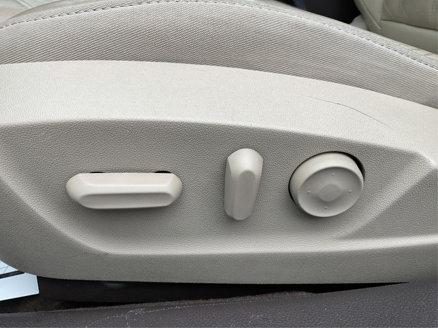 2013 Buick Regal Turbo Premium (2G4GS5EV0D9) with an Other engine, located at 401 Woodman Dr, Riverside, OH, 45431, (937) 908-9800, 39.761024, -84.120956 - Photo#16
