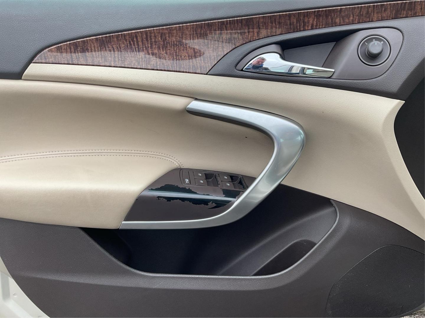 2013 Buick Regal Turbo Premium (2G4GS5EV0D9) with an Other engine, located at 401 Woodman Dr, Riverside, OH, 45431, (937) 908-9800, 39.761024, -84.120956 - Photo#17