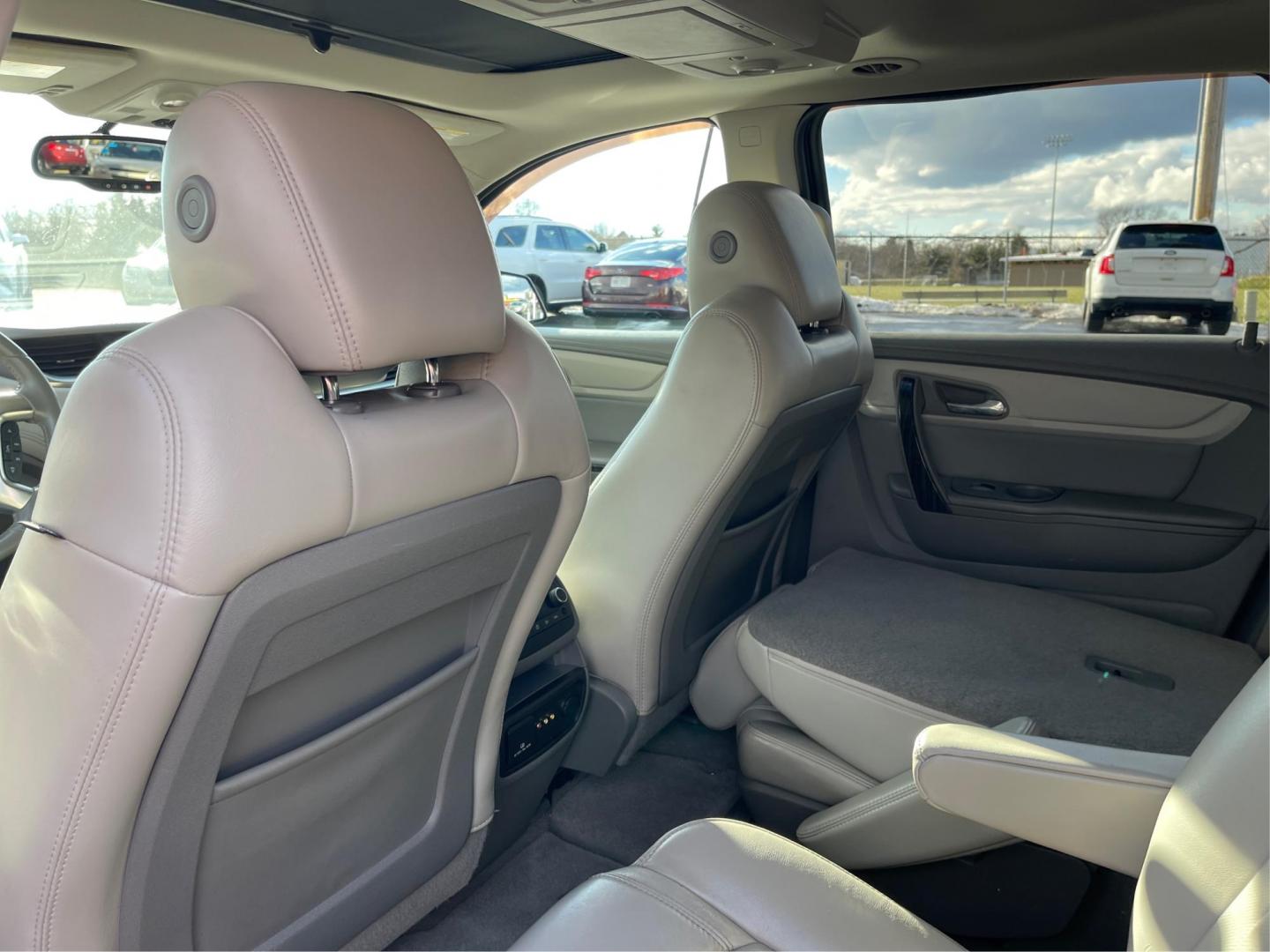 2013 Chevrolet Traverse LTZ (1GNKVLKD2DJ) with an Other engine, located at 4508 South Dixie Dr, Moraine, OH, 45439, (937) 908-9800, 39.807072, -84.031563 - Photo#9