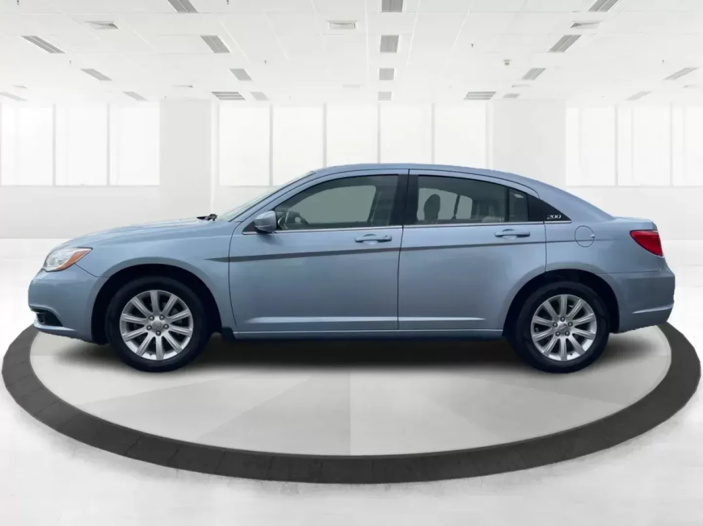 2013 Chrysler 200 Touring (1C3CCBBB1DN) with an Other engine, located at 1951 S Dayton Lakeview Rd., New Carlisle, OH, 45344, (937) 908-9800, 39.890999, -84.050255 - Photo#5