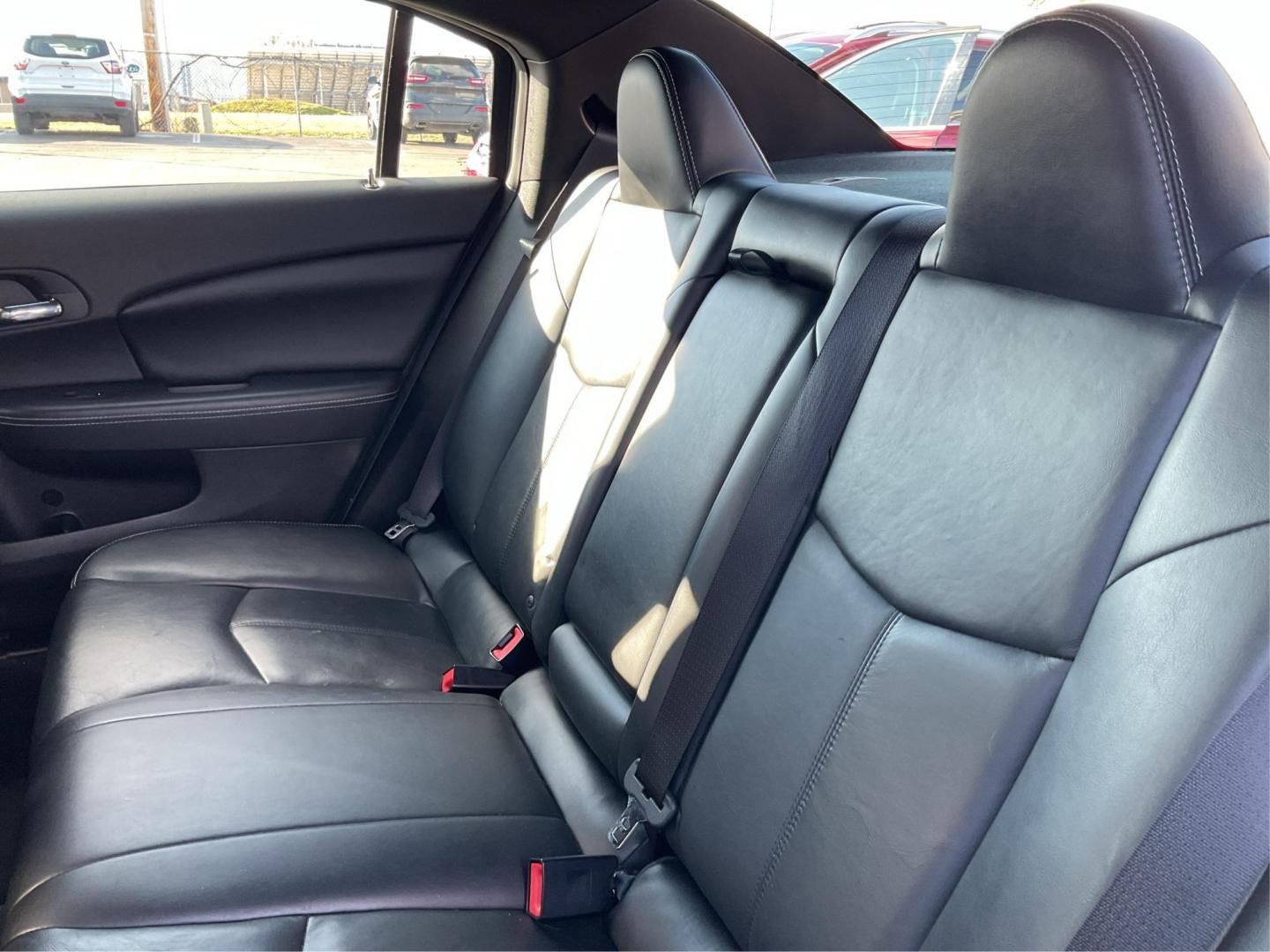 2013 Chrysler 200 Touring (1C3CCBBG0DN) with an 2.4L I-4 DOHC engine, located at 401 Woodman Dr, Riverside, OH, 45431, (937) 908-9800, 39.761024, -84.120956 - Photo#9