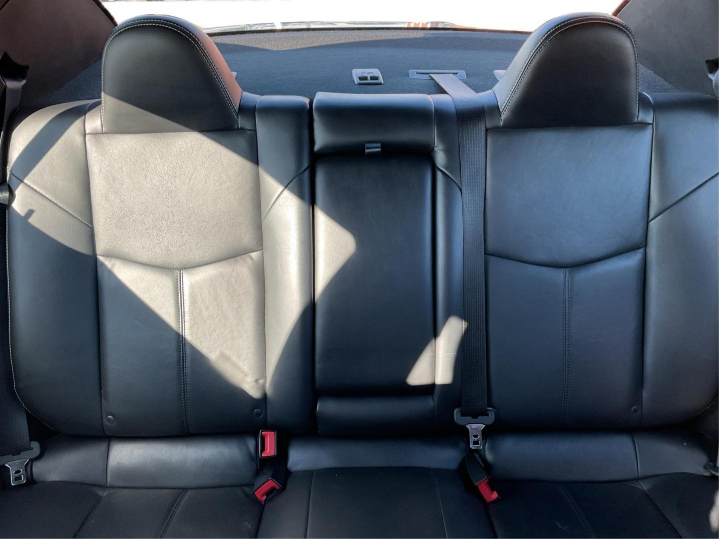 2013 Chrysler 200 Touring (1C3CCBBG0DN) with an 2.4L I-4 DOHC engine, located at 401 Woodman Dr, Riverside, OH, 45431, (937) 908-9800, 39.761024, -84.120956 - Photo#13