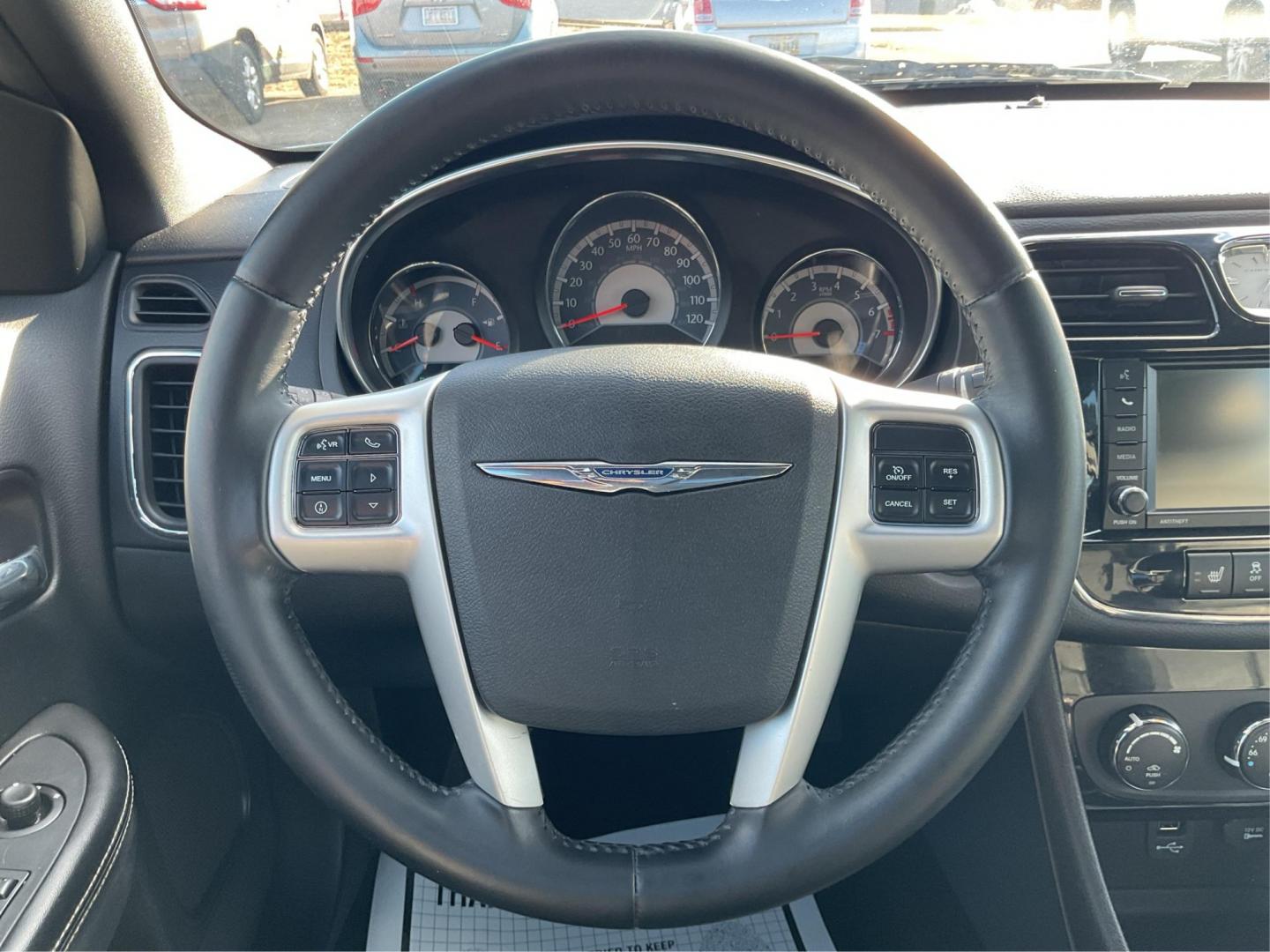 2013 Chrysler 200 Touring (1C3CCBBG0DN) with an 2.4L I-4 DOHC engine, located at 401 Woodman Dr, Riverside, OH, 45431, (937) 908-9800, 39.761024, -84.120956 - Photo#15