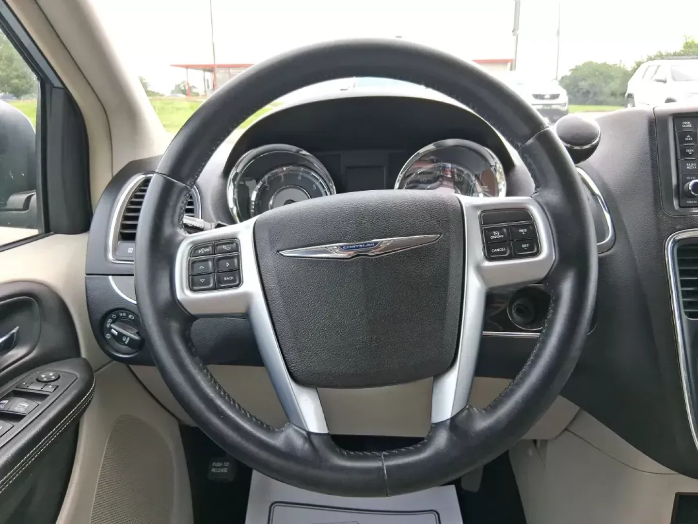 2013 Chrysler Town and Country Touring (2C4RC1BG5DR) with an Pentastar 3.6L V-6 DOHC engine, located at 401 Woodman Dr, Riverside, OH, 45431, (937) 908-9800, 39.761024, -84.120956 - Photo#15
