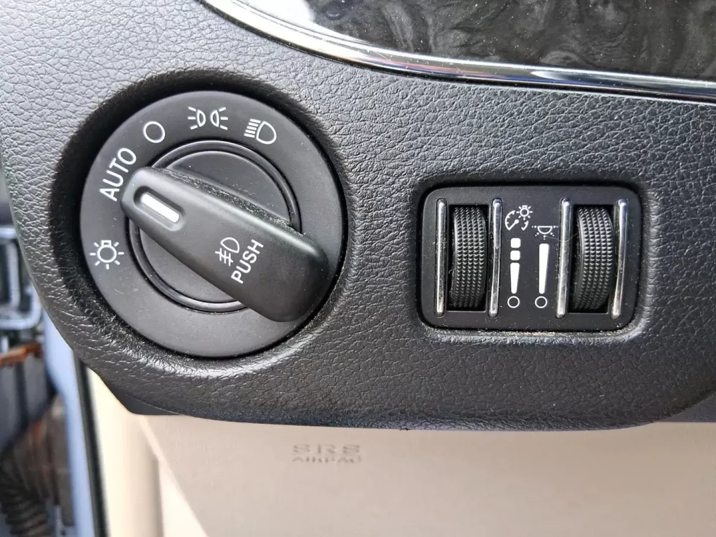 2013 Chrysler Town and Country Touring (2C4RC1BG5DR) with an Pentastar 3.6L V-6 DOHC engine, located at 401 Woodman Dr, Riverside, OH, 45431, (937) 908-9800, 39.761024, -84.120956 - Photo#16