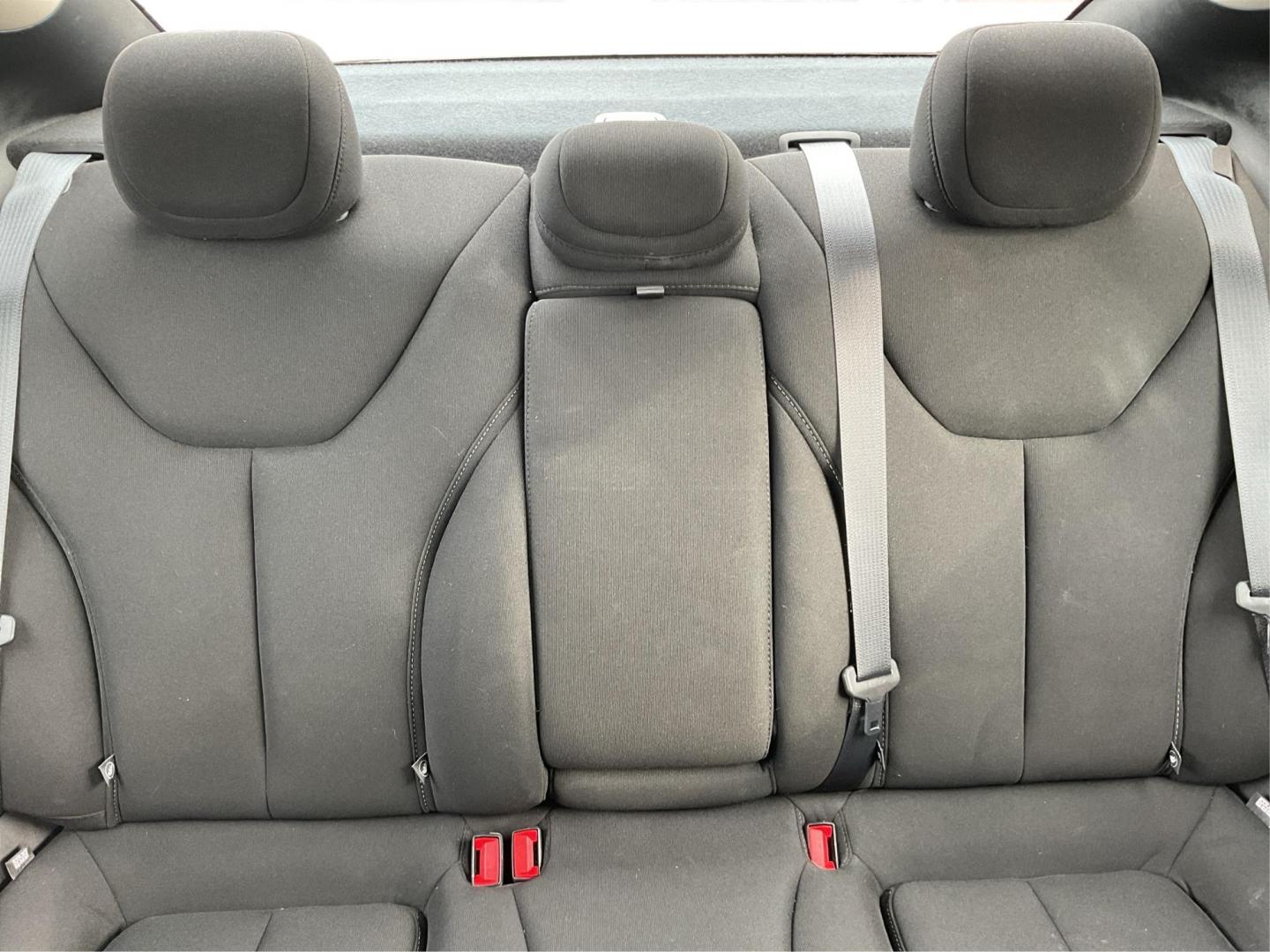 2013 Dodge Dart SXT (1C3CDFBA1DD) with an 2L I-4 DOHC engine, located at 1230 East Main St, Xenia, OH, 45385, (937) 908-9800, 39.688042, -83.910538 - Photo#13