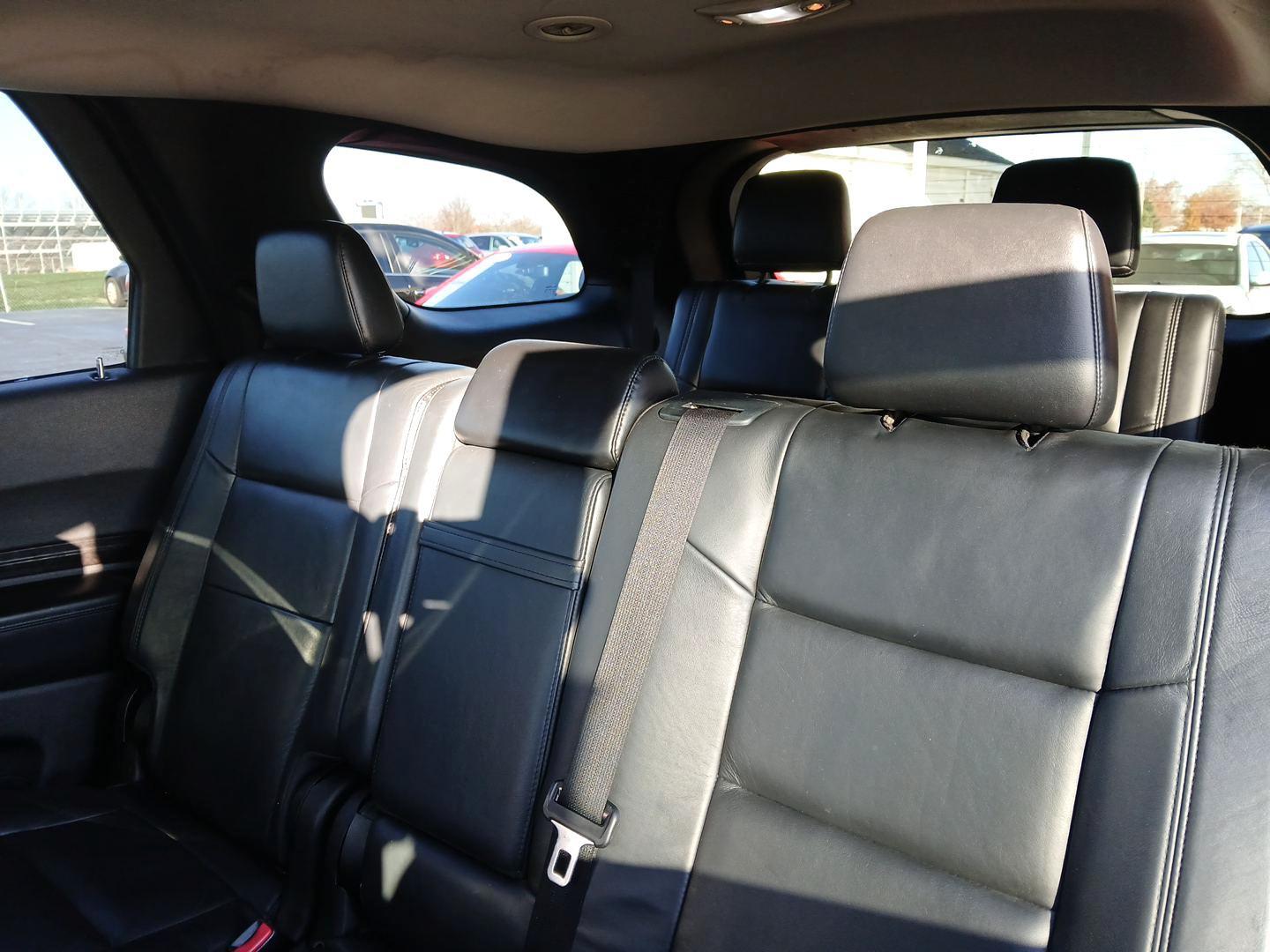 2013 Dodge Durango Crew AWD (1C4RDJDG8DC) with an 3.6L V6 DOHC 24V engine, 5-Speed Automatic transmission, located at 1230 East Main St, Xenia, OH, 45385, (937) 908-9800, 39.688042, -83.910538 - Photo#9