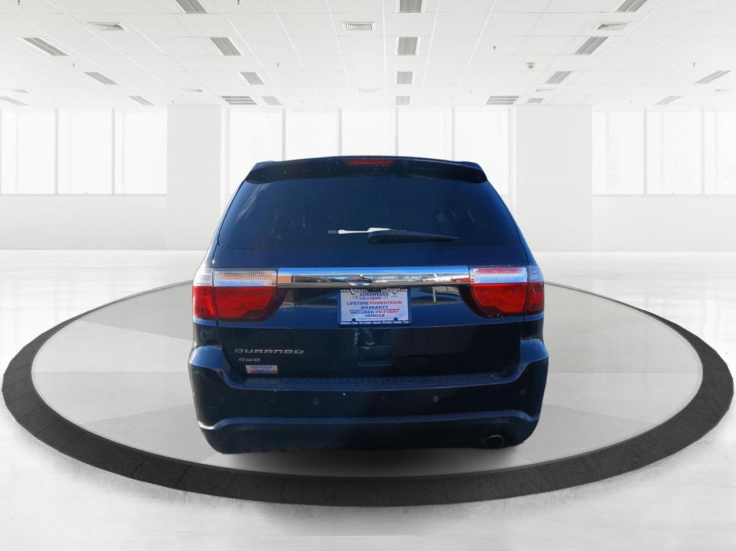 2013 Dodge Durango Crew AWD (1C4RDJDG8DC) with an 3.6L V6 DOHC 24V engine, 5-Speed Automatic transmission, located at 1230 East Main St, Xenia, OH, 45385, (937) 908-9800, 39.688042, -83.910538 - Photo#3
