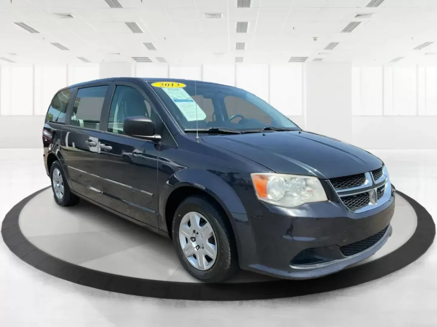 2013 Dodge Grand Caravan SE (2C4RDGBG2DR) with an 3.6L V6 DOHC 24V engine, 6-Speed Automatic transmission, located at 401 Woodman Dr, Riverside, OH, 45431, (937) 908-9800, 39.761024, -84.120956 - Photo#0