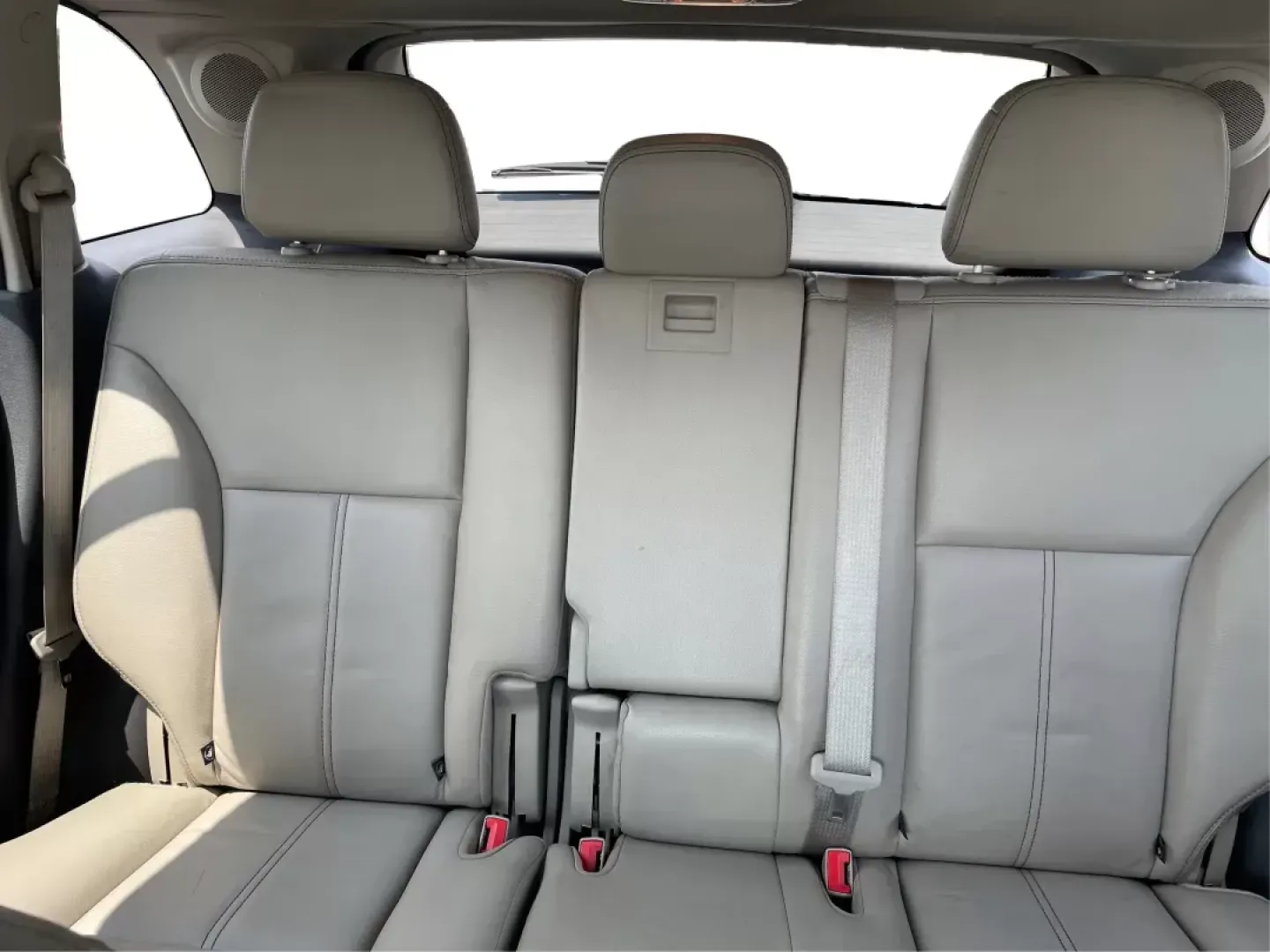 2013 Ford Edge Limited (2FMDK4KCXDB) with an 3.5L V-6 DOHC engine, located at 1184 Kauffman Ave, Fairborn, OH, 45324, (937) 908-9800, 39.807072, -84.031563 - Photo#13