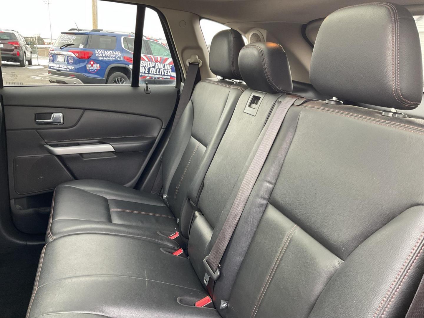2013 Ford Edge Limited (2FMDK3KC7DB) with an 3.5L V-6 DOHC engine, located at 1184 Kauffman Ave, Fairborn, OH, 45324, (937) 908-9800, 39.807072, -84.031563 - Photo#9