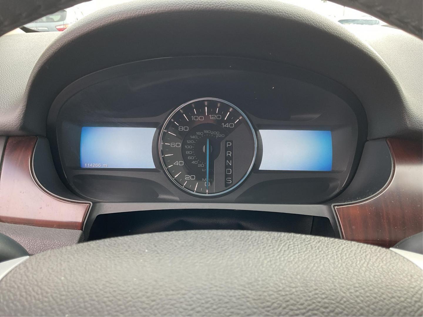2013 Ford Edge Limited (2FMDK3KC7DB) with an 3.5L V-6 DOHC engine, located at 1184 Kauffman Ave, Fairborn, OH, 45324, (937) 908-9800, 39.807072, -84.031563 - Photo#14