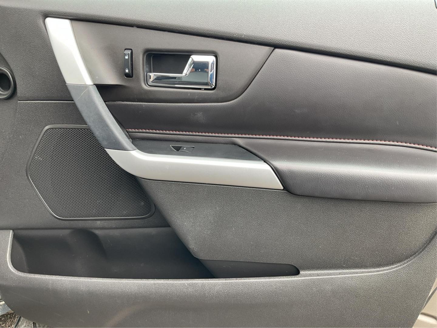 2013 Ford Edge SEL (2FMDK4JC0DB) with an 3.5L V-6 DOHC engine, located at 1184 Kauffman Ave, Fairborn, OH, 45324, (937) 908-9800, 39.807072, -84.031563 - Photo#17