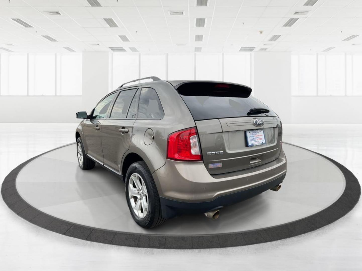 2013 Ford Edge SEL (2FMDK4JC0DB) with an 3.5L V-6 DOHC engine, located at 1184 Kauffman Ave, Fairborn, OH, 45324, (937) 908-9800, 39.807072, -84.031563 - Photo#3