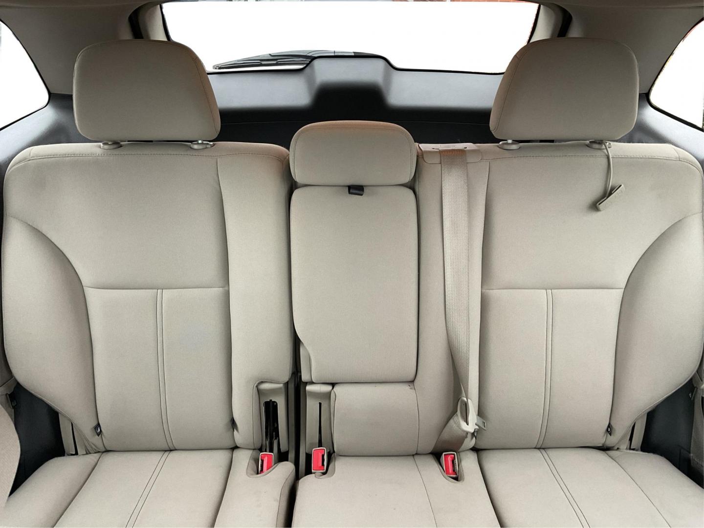 2013 Ford Edge SE FWD (2FMDK3GC7DB) with an 3.5L V6 DOHC 24V engine, 6-Speed Automatic transmission, located at 401 Woodman Dr, Riverside, OH, 45431, (937) 908-9800, 39.761024, -84.120956 - Photo#13