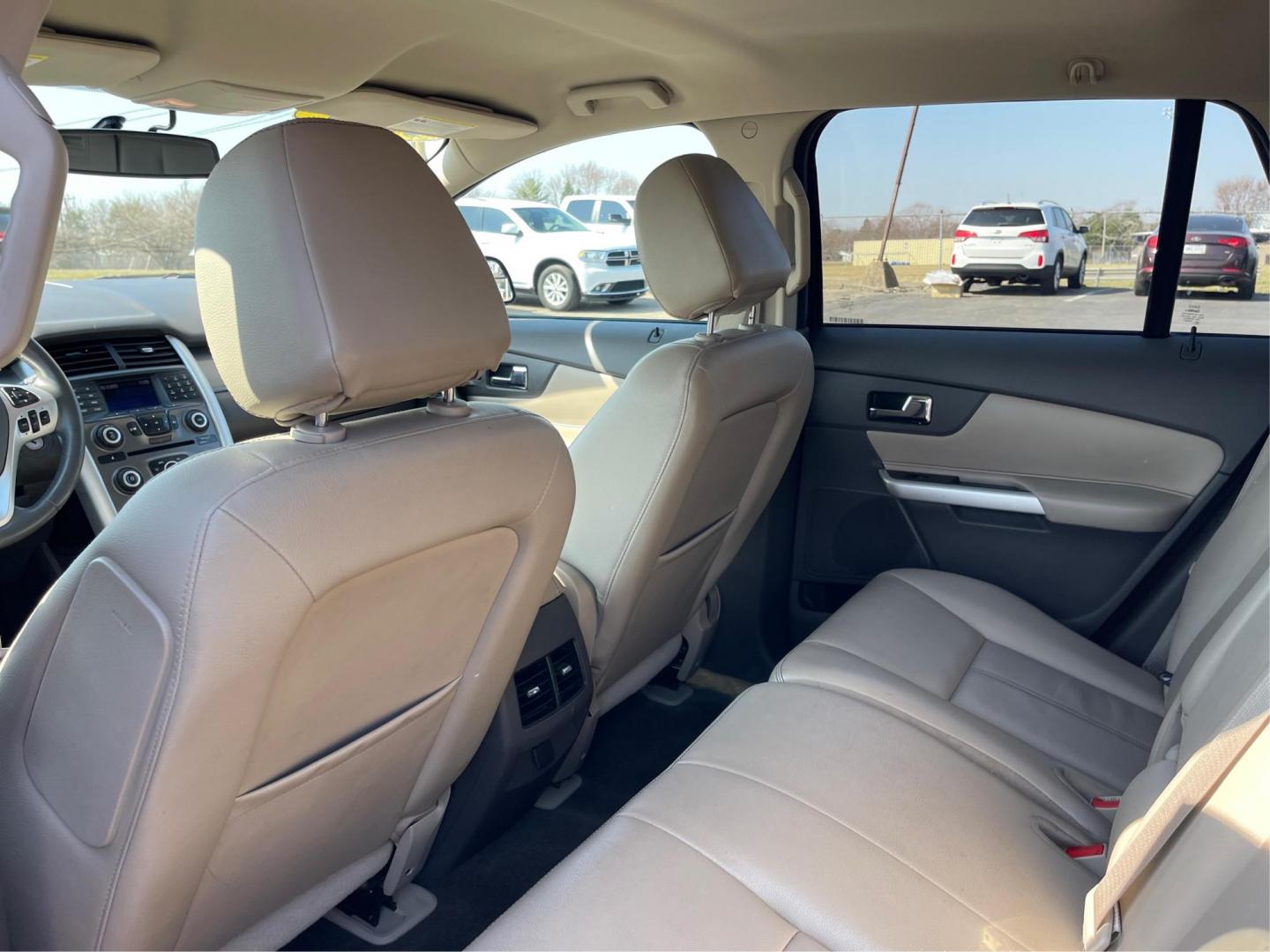 2013 Ford Edge SEL (2FMDK4JC8DB) with an 3.5L V-6 DOHC engine, located at 1951 S Dayton Lakeview Rd., New Carlisle, OH, 45344, (937) 908-9800, 39.890999, -84.050255 - Photo#9