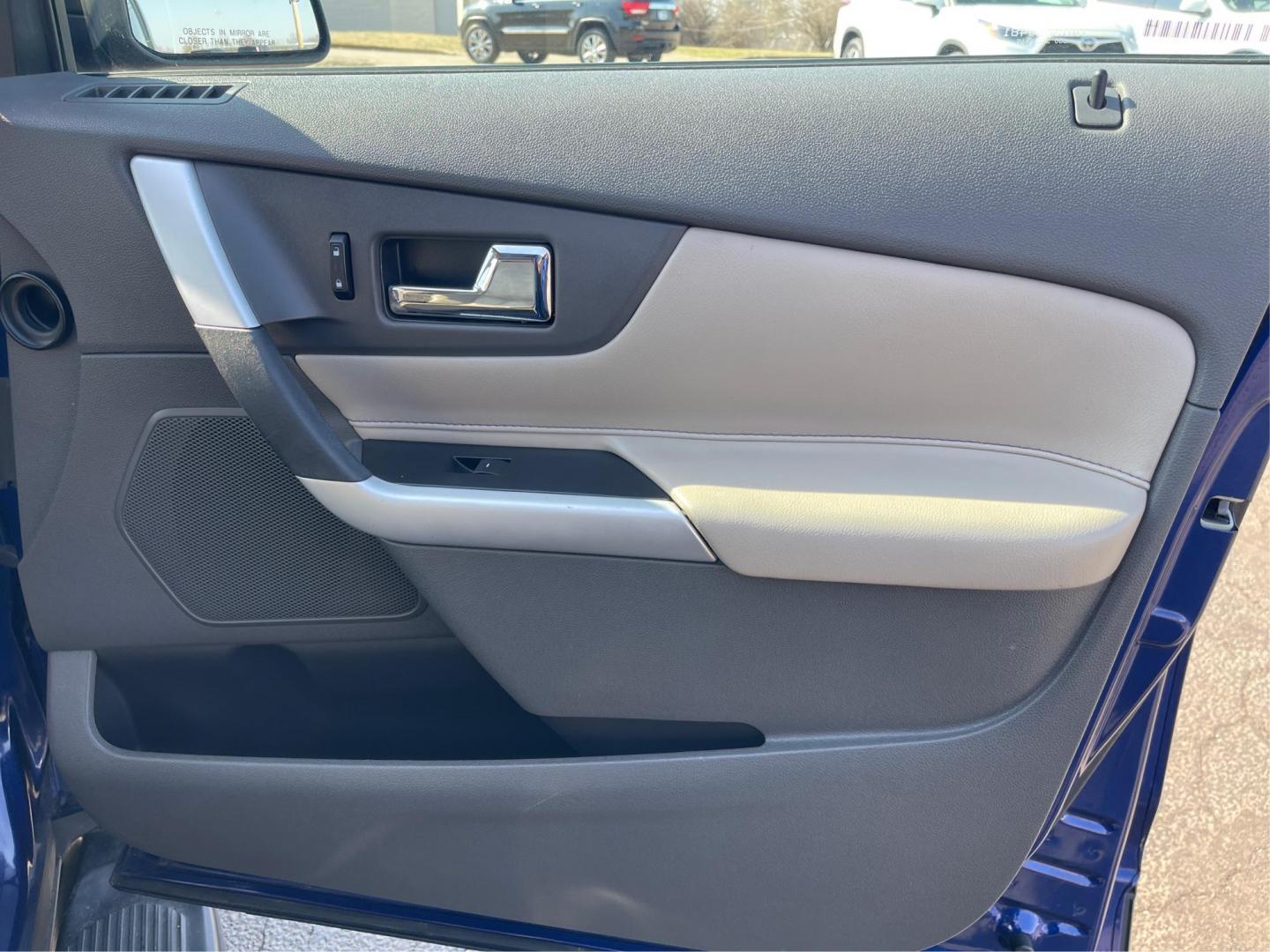 2013 Ford Edge SEL (2FMDK4JC8DB) with an 3.5L V-6 DOHC engine, located at 1951 S Dayton Lakeview Rd., New Carlisle, OH, 45344, (937) 908-9800, 39.890999, -84.050255 - Photo#18