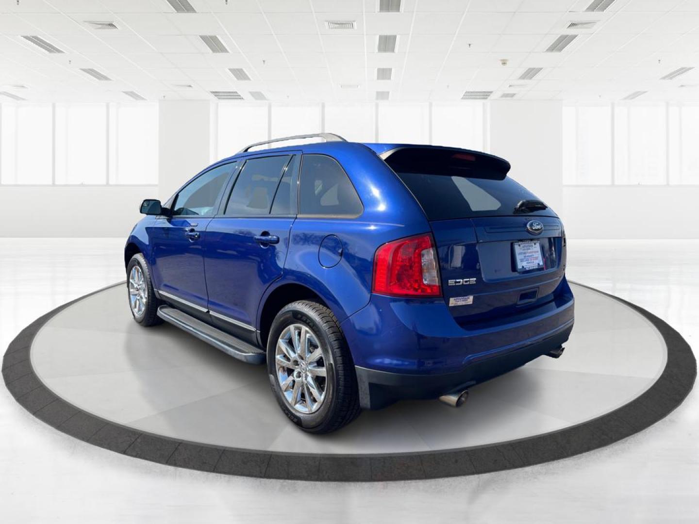 2013 Ford Edge SEL (2FMDK4JC8DB) with an 3.5L V-6 DOHC engine, located at 1951 S Dayton Lakeview Rd., New Carlisle, OH, 45344, (937) 908-9800, 39.890999, -84.050255 - Photo#4