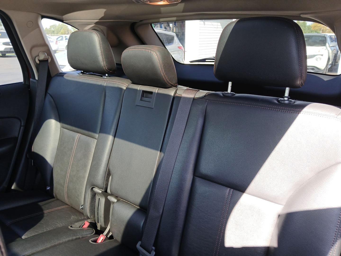 2013 Ford Edge Limited AWD (2FMDK4KC4DB) with an 3.5L V6 DOHC 24V engine, 6-Speed Automatic transmission, located at 880 E. National Road, OH, 45377, (937) 908-9800, 39.891918, -84.183975 - Photo#9