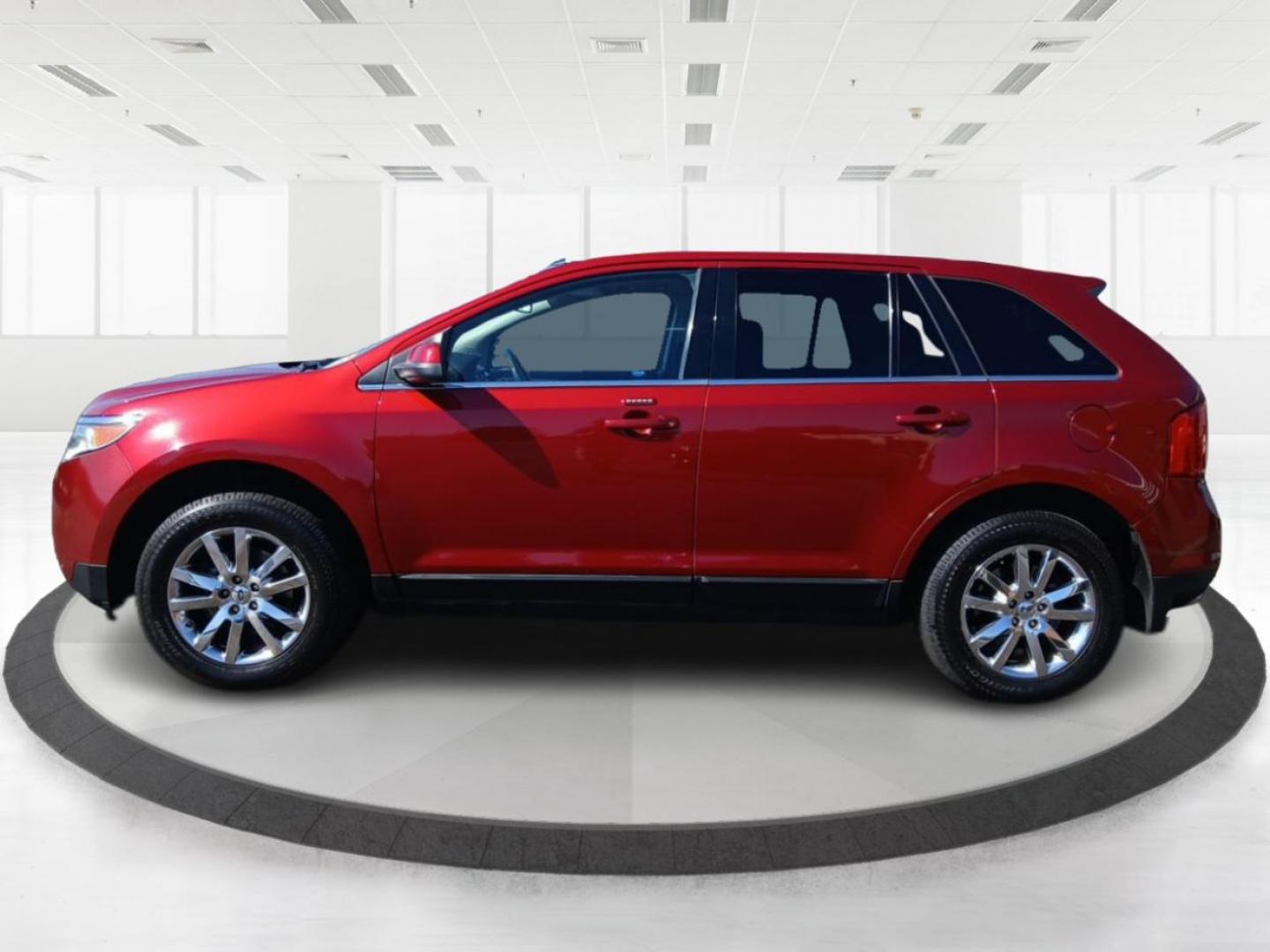 2013 Ford Edge Limited AWD (2FMDK4KC4DB) with an 3.5L V6 DOHC 24V engine, 6-Speed Automatic transmission, located at 880 E. National Road, OH, 45377, (937) 908-9800, 39.891918, -84.183975 - Photo#5