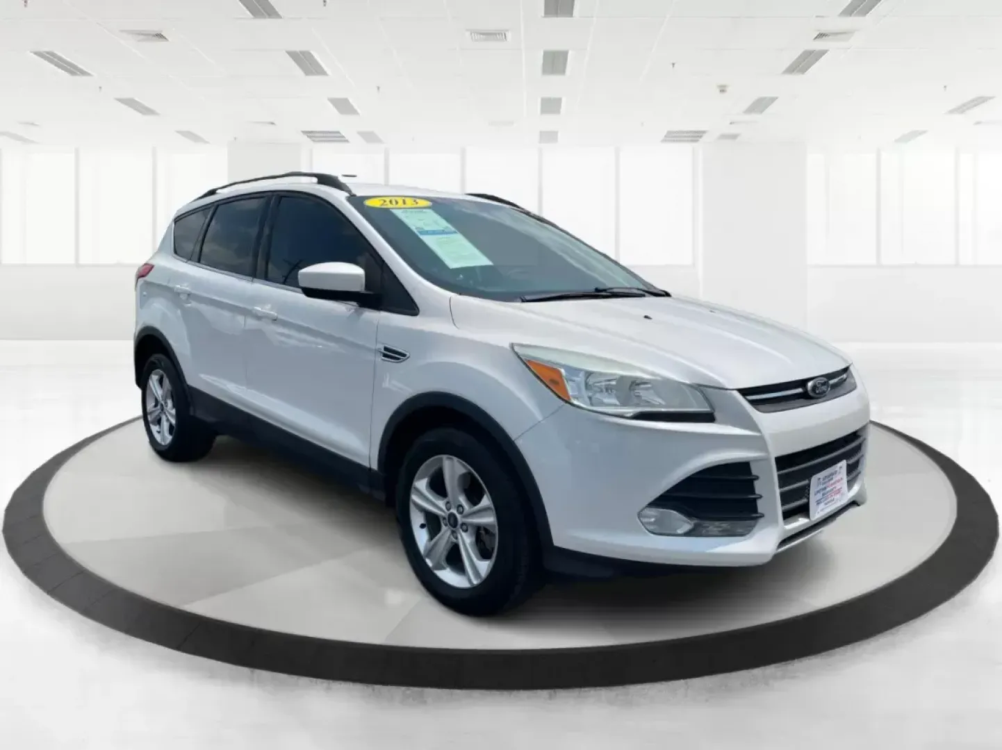 2013 Ford Escape SE (1FMCU0G91DU) with an Other engine, located at 4508 South Dixie Dr, Moraine, OH, 45439, (937) 908-9800, 39.807072, -84.031563 - Photo#0