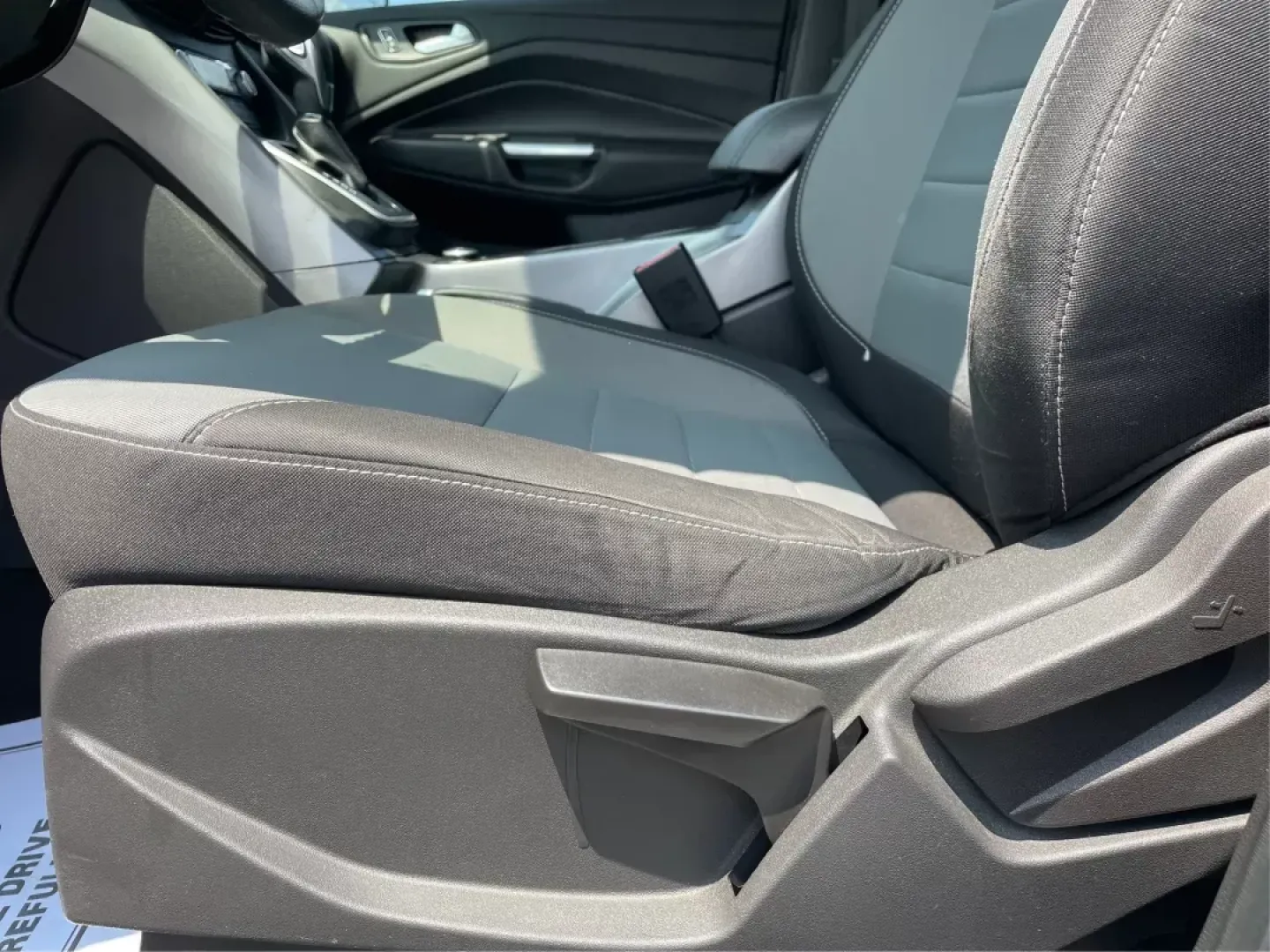 2013 Ford Escape SE (1FMCU0G91DU) with an Other engine, located at 4508 South Dixie Dr, Moraine, OH, 45439, (937) 908-9800, 39.807072, -84.031563 - Photo#17