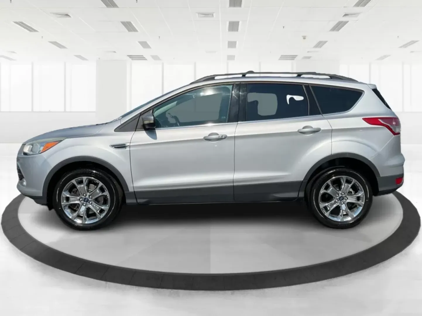 2013 Ford Escape SEL (1FMCU9H90DU) with an Other engine, located at 4508 South Dixie Dr, Moraine, OH, 45439, (937) 908-9800, 39.807072, -84.031563 - Photo#5