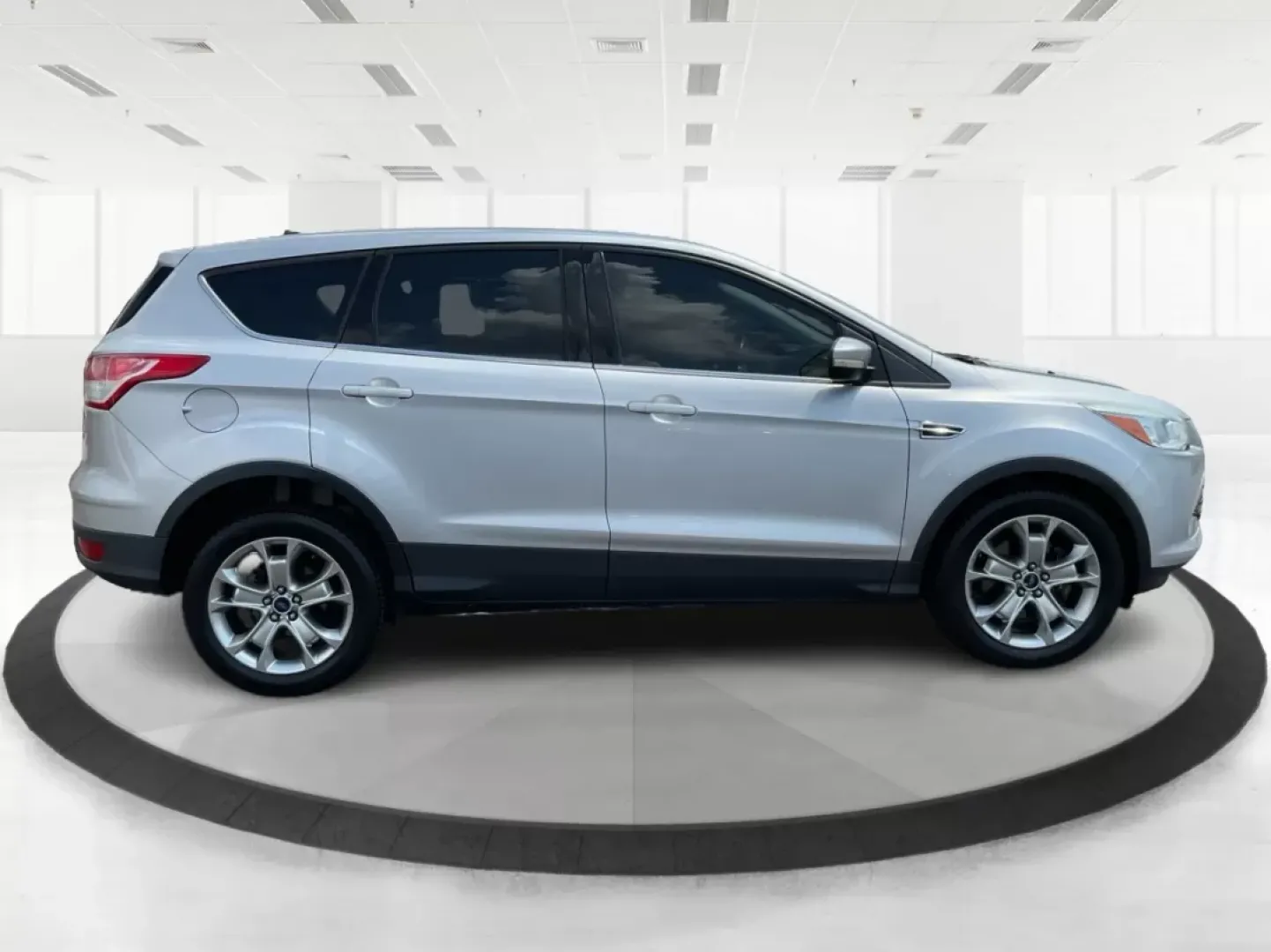 2013 Ford Escape SEL (1FMCU9H95DU) with an Other engine, located at 880 E. National Road, OH, 45377, (937) 908-9800, 39.891918, -84.183975 - ### Discover Your Next Adventure with the 2013 Ford Escape SEL at Advantage Car and Credit - Xenia!<br /> <br /> Are you ready to elevate your family outings or weekend adventures? The 2013 Ford Escape SEL, available now at Advantage Car and Credit in Xenia, OH, is the perfect vehicle for those who - Photo#1
