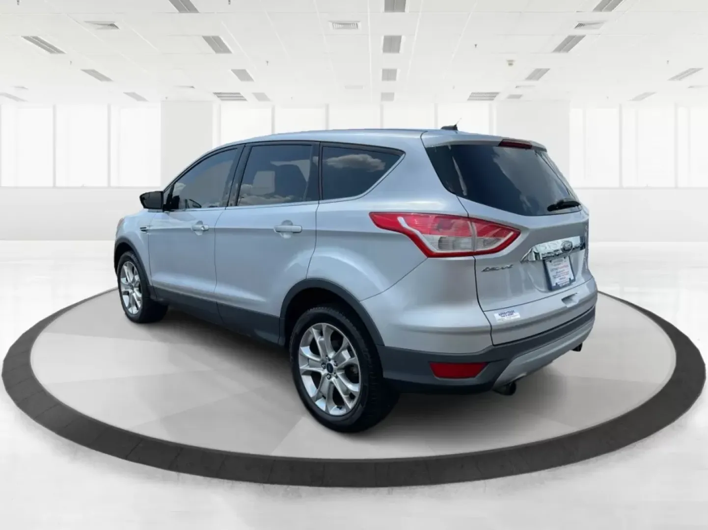 2013 Ford Escape SEL (1FMCU9H95DU) with an Other engine, located at 880 E. National Road, OH, 45377, (937) 908-9800, 39.891918, -84.183975 - ### Discover Your Next Adventure with the 2013 Ford Escape SEL at Advantage Car and Credit - Xenia!<br /> <br /> Are you ready to elevate your family outings or weekend adventures? The 2013 Ford Escape SEL, available now at Advantage Car and Credit in Xenia, OH, is the perfect vehicle for those who - Photo#4