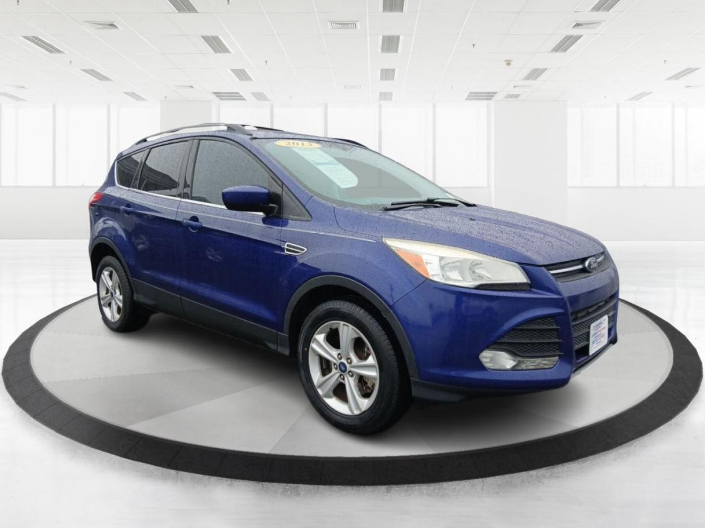 2013 Ford Escape SE FWD (1FMCU0G93DU) with an 2.0L L4 DOHC 16V engine, 6-Speed Automatic transmission, located at 880 E. National Road, OH, 45377, (937) 908-9800, 39.891918, -84.183975 - Photo#0