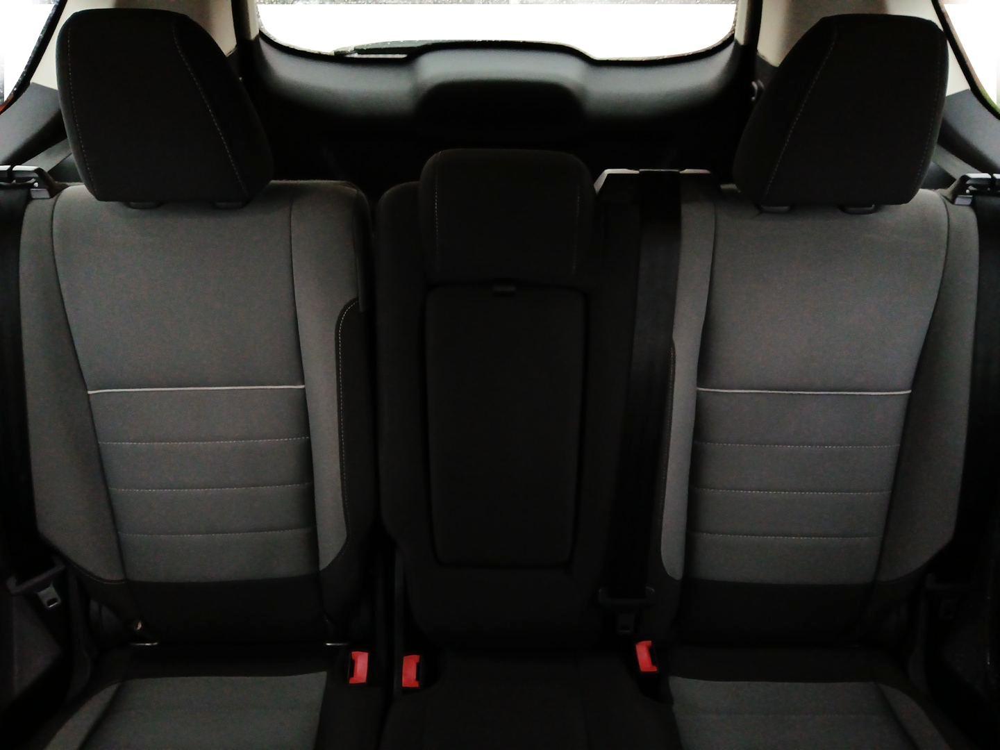 2013 Ford Escape SE FWD (1FMCU0G93DU) with an 2.0L L4 DOHC 16V engine, 6-Speed Automatic transmission, located at 880 E. National Road, OH, 45377, (937) 908-9800, 39.891918, -84.183975 - Photo#13