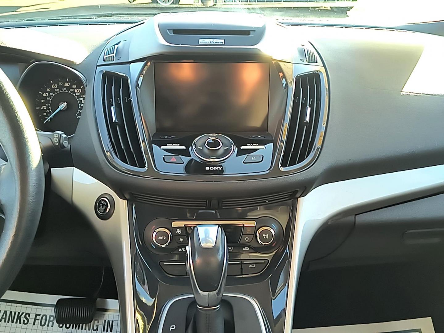2013 Ford Escape SEL FWD (1FMCU0H99DU) with an 2.0L L4 DOHC 16V engine, 6-Speed Automatic transmission, located at 1099 N County Rd 25A , Troy, OH, 45373, (937) 908-9800, 40.057041, -84.215462 - Photo#12