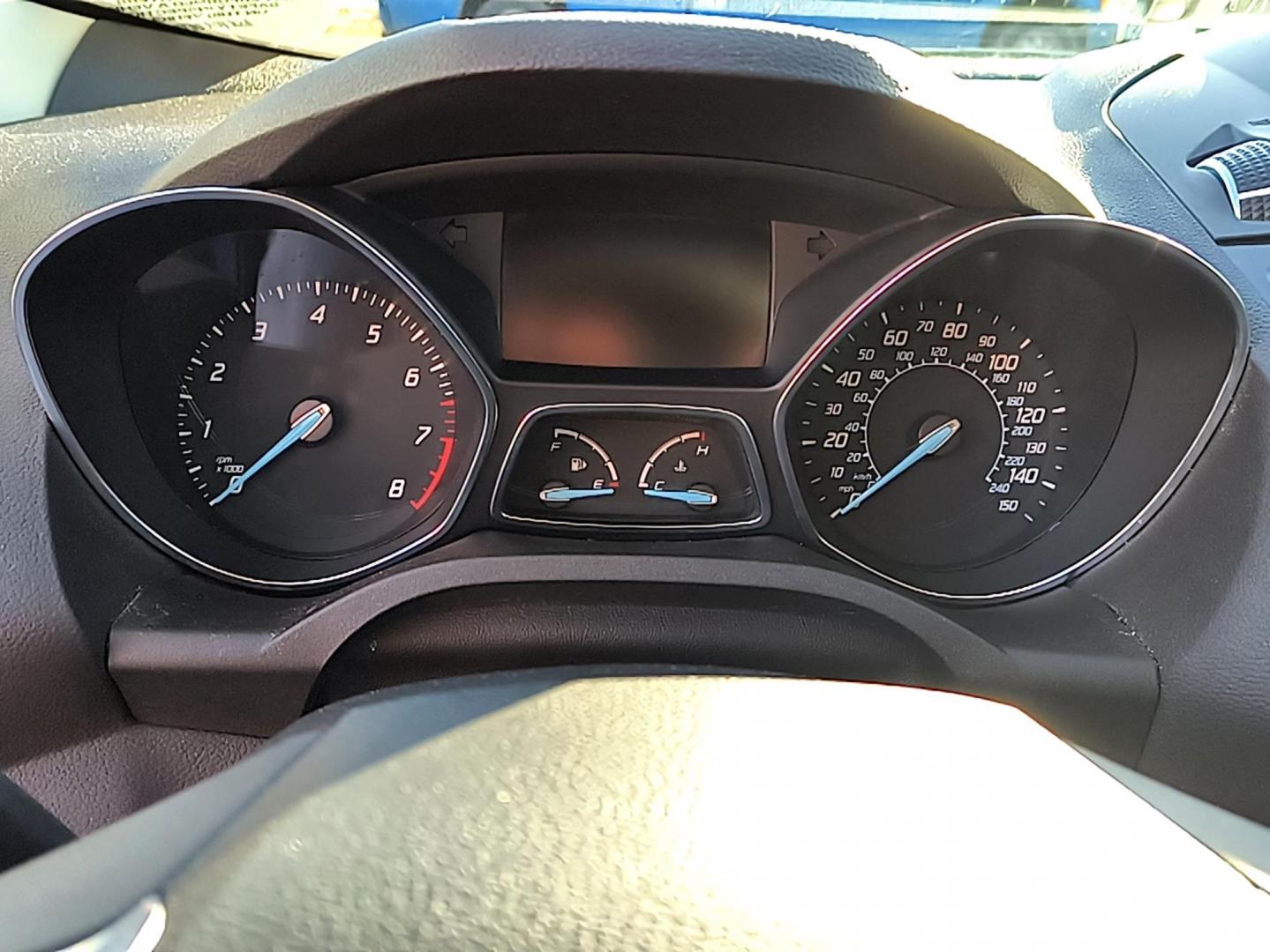 2013 Ford Escape SEL FWD (1FMCU0H99DU) with an 2.0L L4 DOHC 16V engine, 6-Speed Automatic transmission, located at 1099 N County Rd 25A , Troy, OH, 45373, (937) 908-9800, 40.057041, -84.215462 - Photo#14