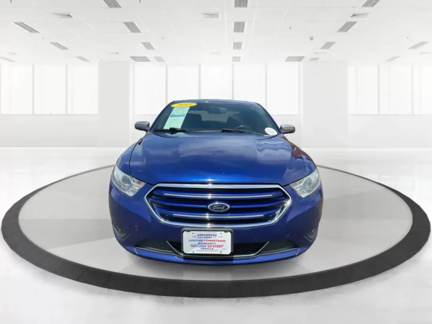 2013 Ford Taurus Limited (1FAHP2F80DG) with an 3.5L V-6 DOHC engine, located at 4508 South Dixie Dr, Moraine, OH, 45439, (937) 908-9800, 39.807072, -84.031563 - Photo#5