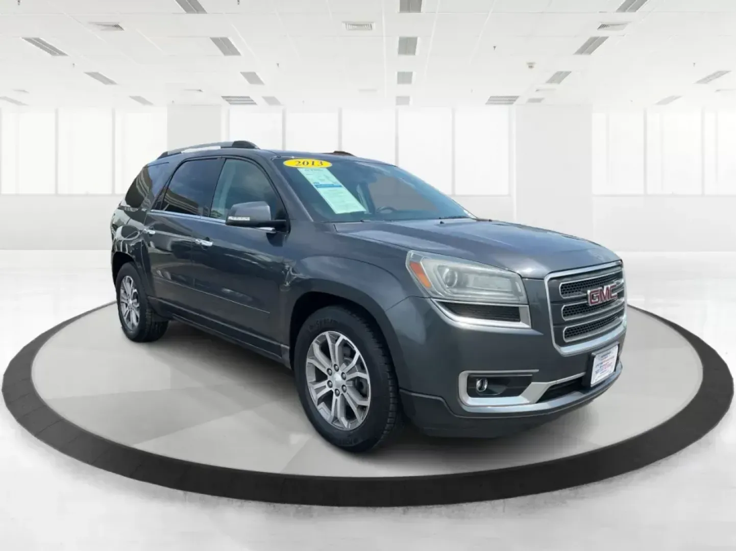 2013 GMC Acadia SLT-1 (1GKKVRKD3DJ) with an 3.6L V-6 gasoline direct injection engine, located at 1184 Kauffman Ave, Fairborn, OH, 45324, (937) 908-9800, 39.807072, -84.031563 - Photo#0
