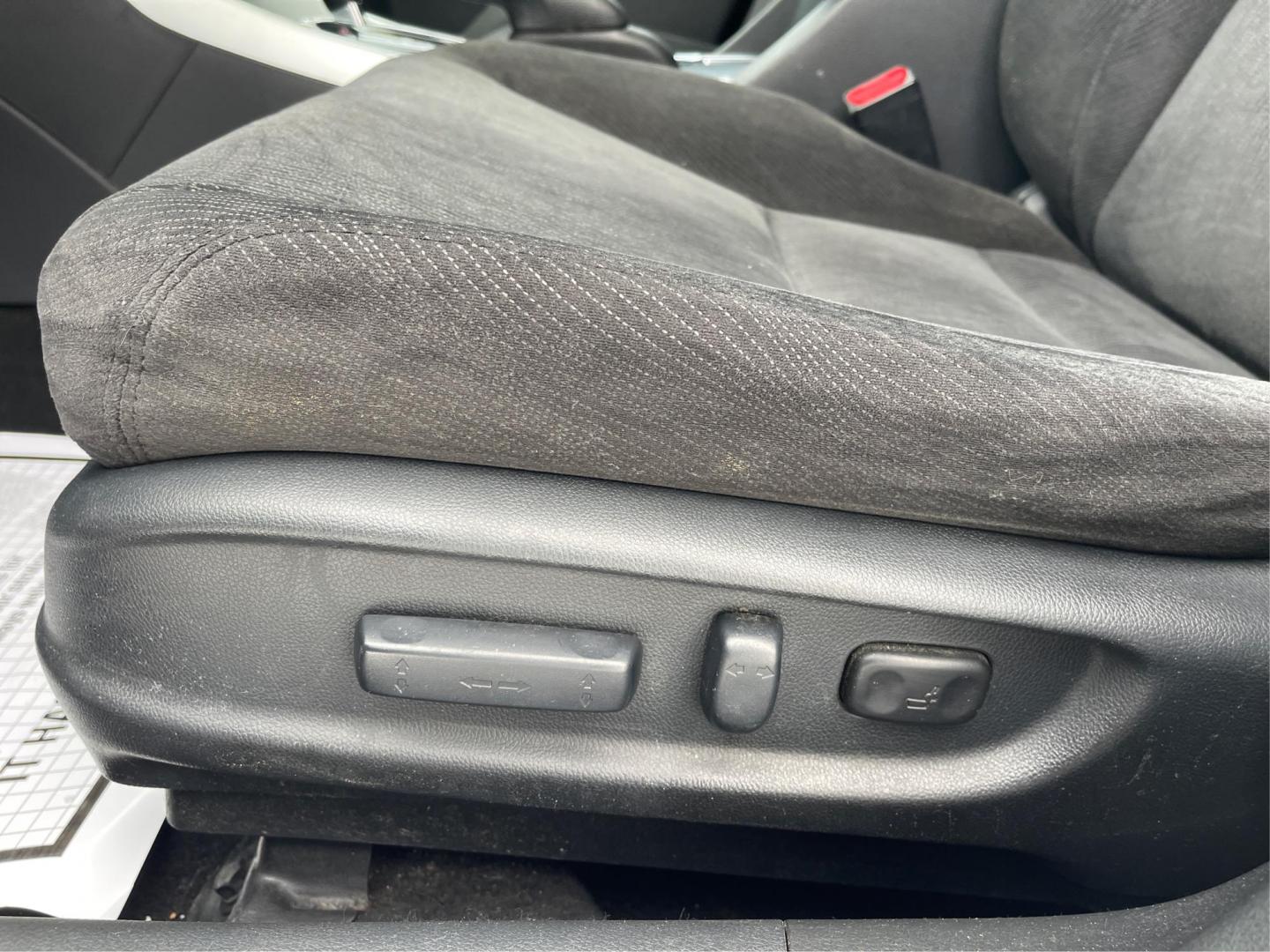 2013 Honda Accord EX Sedan CVT (1HGCR2F72DA) with an 2.4L L4 DOHC 16V engine, Continuously Variable Transmission transmission, located at 401 Woodman Dr, Riverside, OH, 45431, (937) 908-9800, 39.761024, -84.120956 - Photo#17