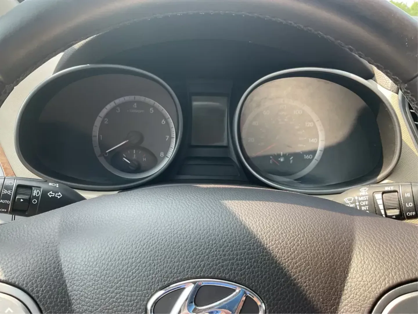 2013 Twilight Black Hyundai Santa Fe Sport 2.4 AWD (5XYZUDLB5DG) with an 2.4L L4 DOHC 16V engine, 6-Speed Automatic transmission, located at 1184 Kauffman Ave, Fairborn, OH, 45324, (937) 908-9800, 39.807072, -84.031563 - Photo#13