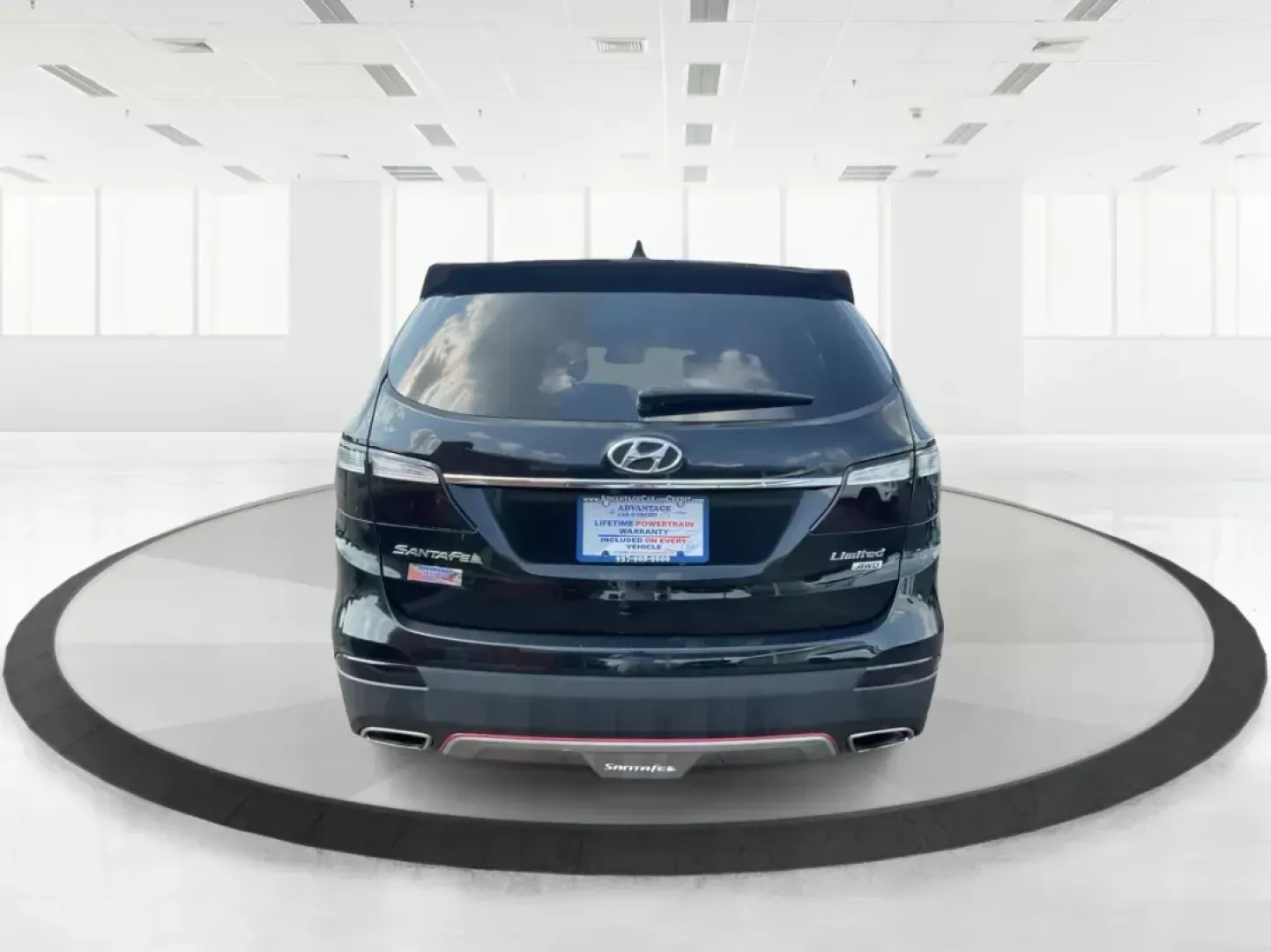 2013 Hyundai Santa Fe Limited (KM8SRDHF5DU) with an Lambda II 3.3L V-6 gasoline direct injection engine, located at 1099 N County Rd 25A , Troy, OH, 45373, (937) 908-9800, 40.057041, -84.215462 - Photo#3
