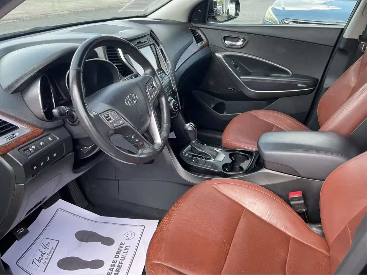 2013 Hyundai Santa Fe Limited (KM8SRDHF5DU) with an Lambda II 3.3L V-6 gasoline direct injection engine, located at 1099 N County Rd 25A , Troy, OH, 45373, (937) 908-9800, 40.057041, -84.215462 - Photo#8