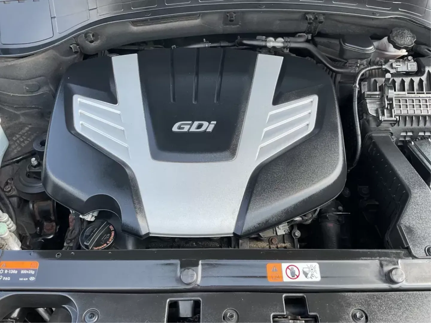 2013 Hyundai Santa Fe Limited (KM8SRDHF5DU) with an Lambda II 3.3L V-6 gasoline direct injection engine, located at 1099 N County Rd 25A , Troy, OH, 45373, (937) 908-9800, 40.057041, -84.215462 - Photo#10