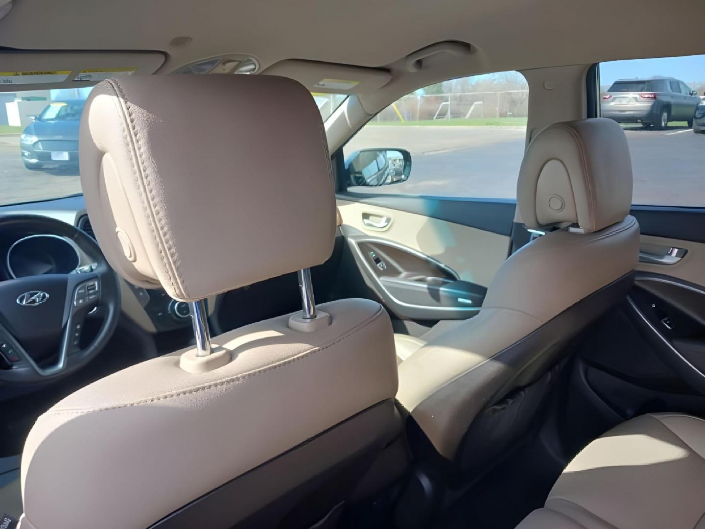 2013 Hyundai Santa Fe Sport 2.4 FWD (5XYZU3LB8DG) with an 2.4L L4 DOHC 16V engine, 6-Speed Automatic transmission, located at 4508 South Dixie Dr, Moraine, OH, 45439, (937) 908-9800, 39.807072, -84.031563 - Photo#9