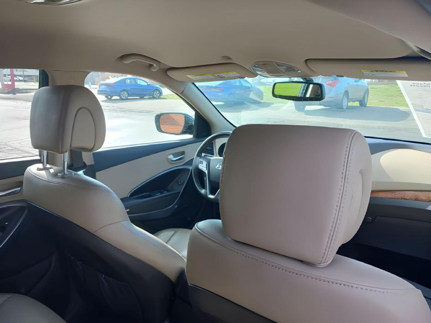 2013 Hyundai Santa Fe Sport 2.4 FWD (5XYZU3LB8DG) with an 2.4L L4 DOHC 16V engine, 6-Speed Automatic transmission, located at 4508 South Dixie Dr, Moraine, OH, 45439, (937) 908-9800, 39.807072, -84.031563 - Photo#10