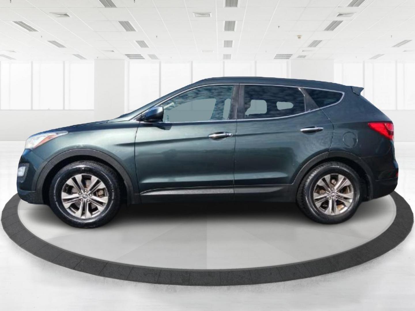 2013 Hyundai Santa Fe Sport 2.4 FWD (5XYZU3LB8DG) with an 2.4L L4 DOHC 16V engine, 6-Speed Automatic transmission, located at 4508 South Dixie Dr, Moraine, OH, 45439, (937) 908-9800, 39.807072, -84.031563 - Photo#3