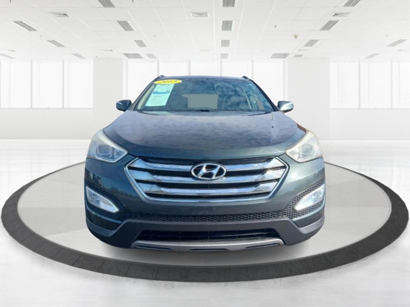2013 Hyundai Santa Fe Sport 2.4 FWD (5XYZU3LB8DG) with an 2.4L L4 DOHC 16V engine, 6-Speed Automatic transmission, located at 4508 South Dixie Dr, Moraine, OH, 45439, (937) 908-9800, 39.807072, -84.031563 - Photo#4